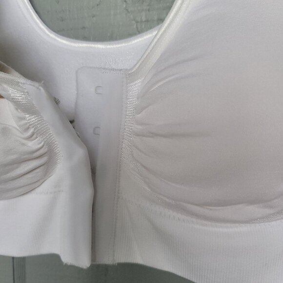 Miracle Wireless Comfort Bamboo Bra. Size M - Picture 2 of 4